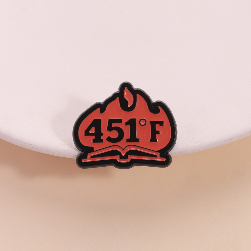 Fahrenheit 451 Book Enamel Pin - Science Buddies recension och pris